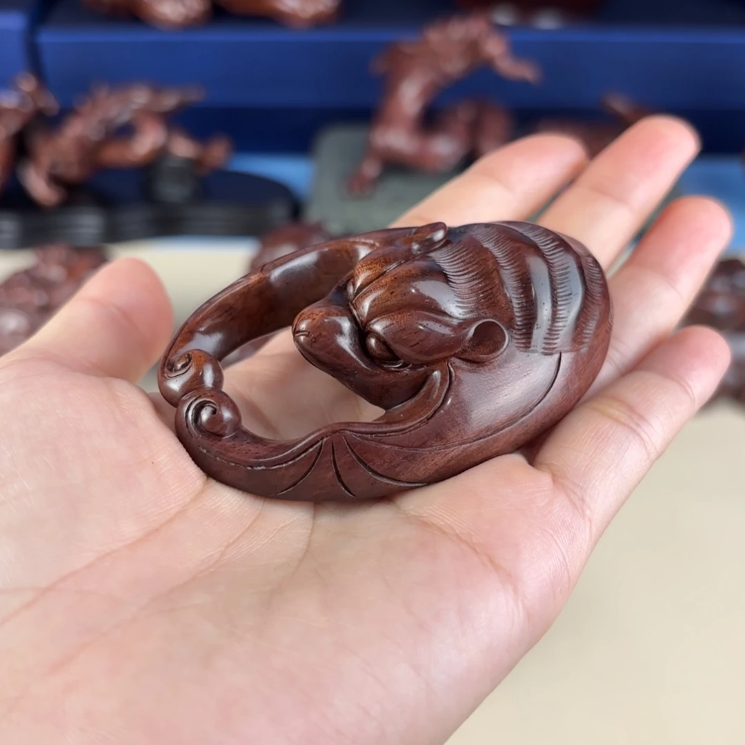 黄花梨/降香黄檀把件