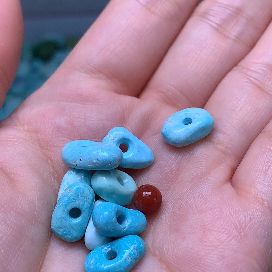 南红玛瑙未镶嵌珠宝奇石