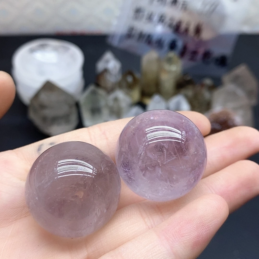 未镶嵌颈饰水晶89