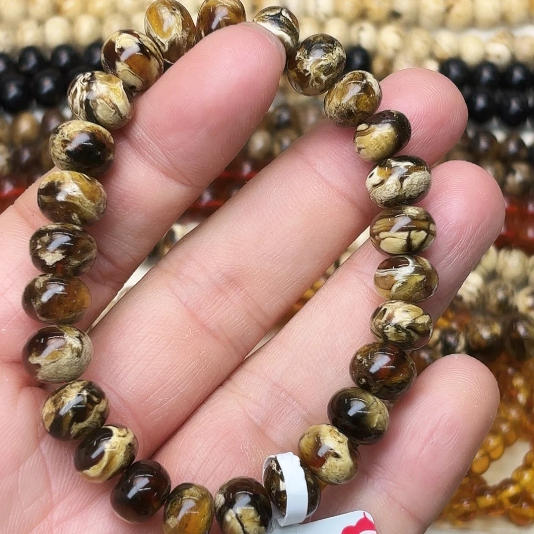 静***观琥珀未镶嵌裸石九91530