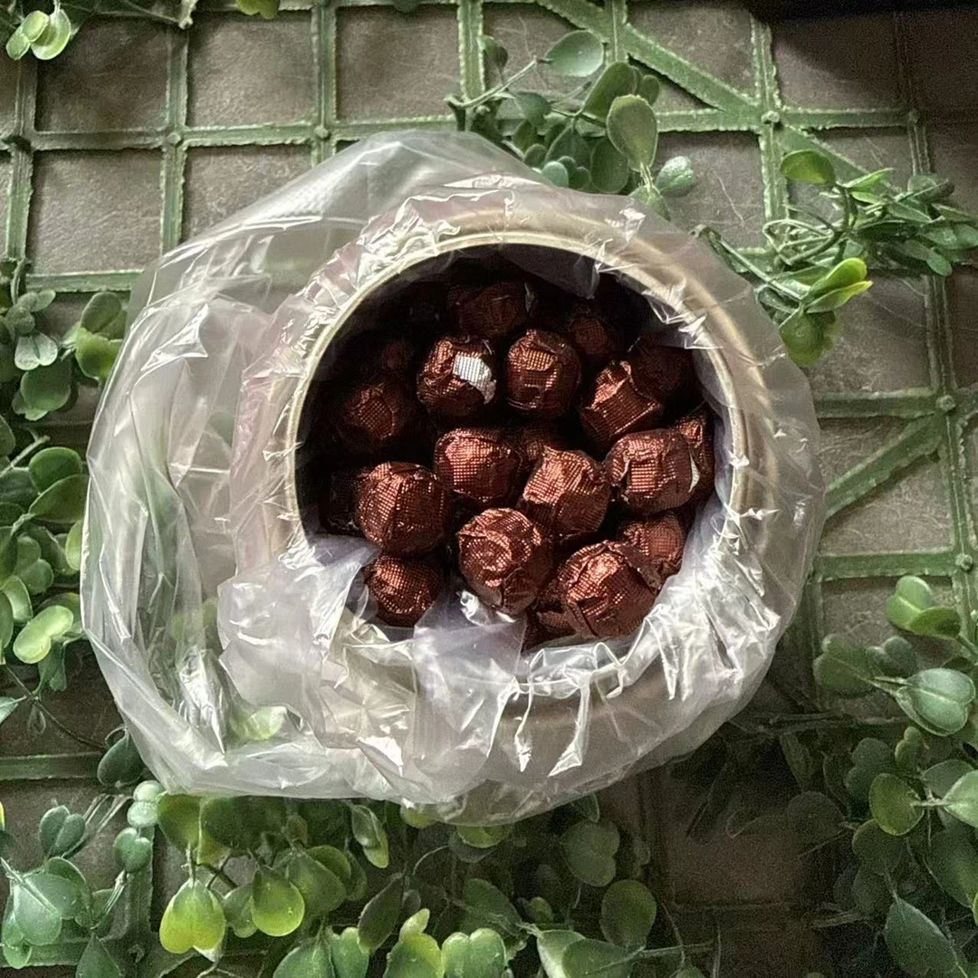 雨腾古茶  聖W" X压 "YW百B聚N环77g/罐 （9月27）
