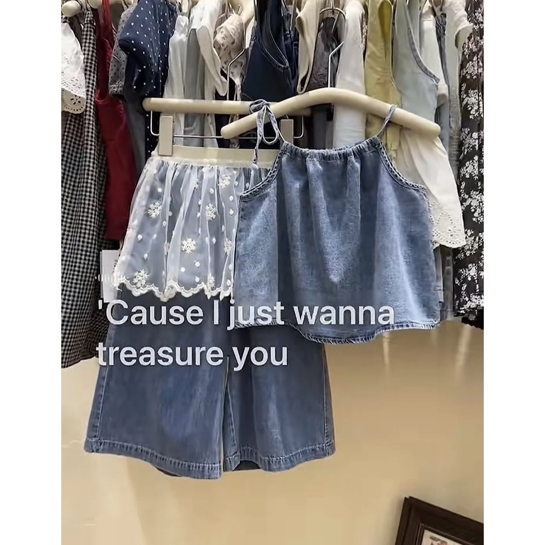 韩版童装2025夏季洋气牛仔套装女童牛仔吊带可爱牛仔屁帘裤三件套