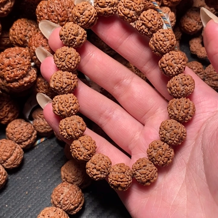 金刚菩提手串小*蛋梅花小金刚083