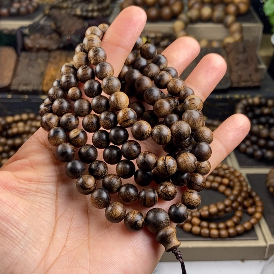 手串沉香汉****厂越南芽庄白虎斑留疤