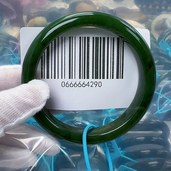 和田玉手镯未镶嵌6162