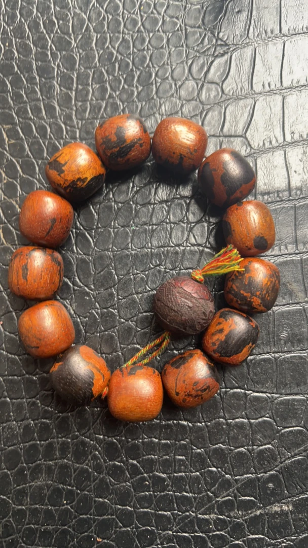 F107福莱精选文玩沉香17mm