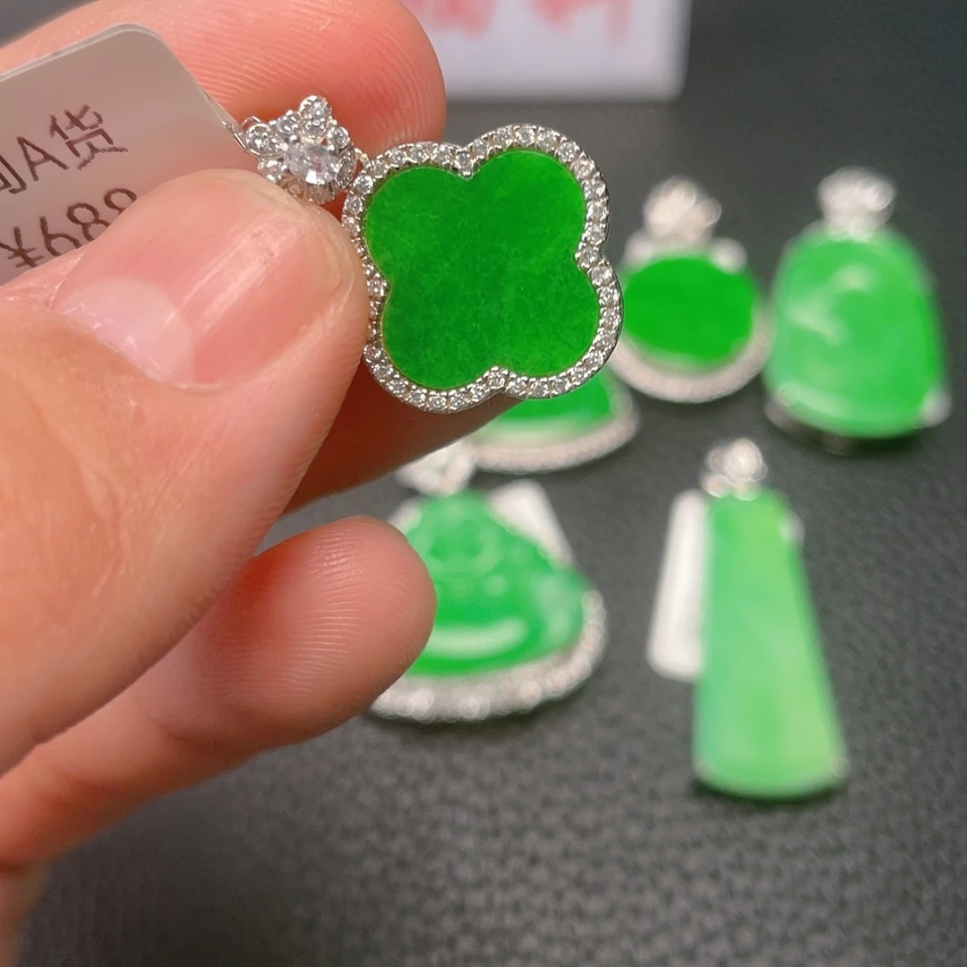 【闪购商品】翡翠吊坠(不含链)银S925镶嵌