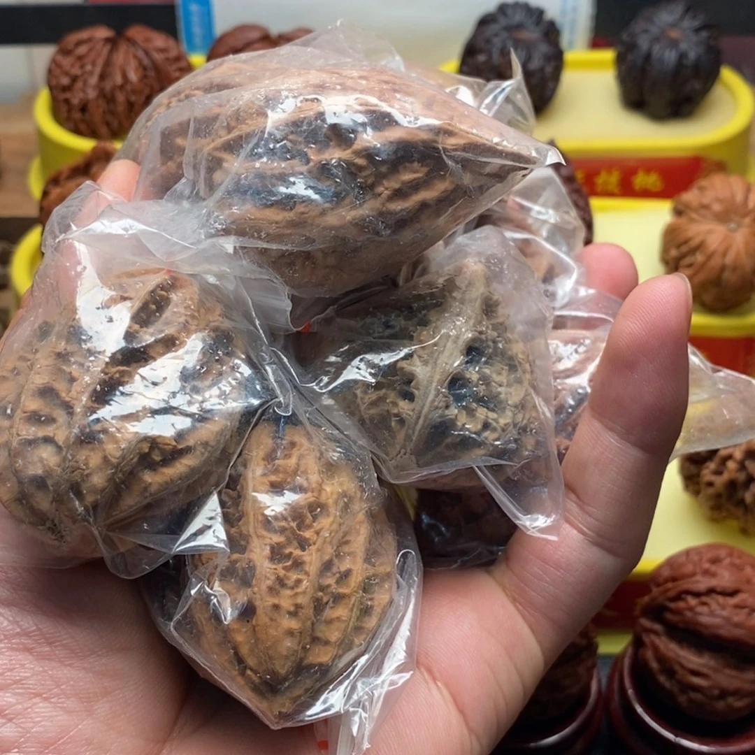 ***n文玩核桃吊坠小涵43