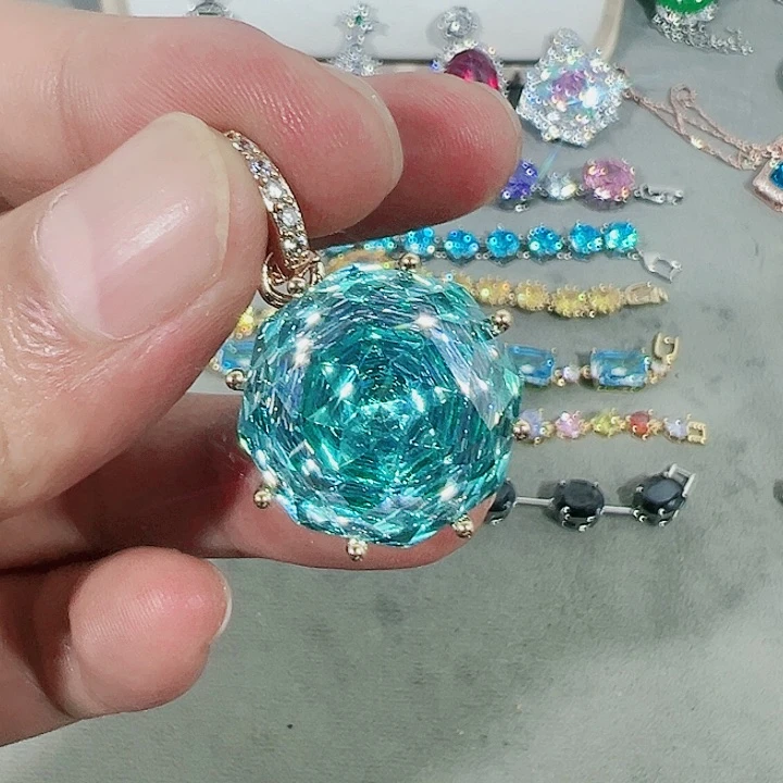 钨金无红宝蓝宝满钻镶嵌大宝贝