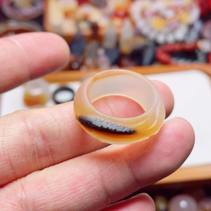 水***华玛瑙/玉髓戒指未镶嵌