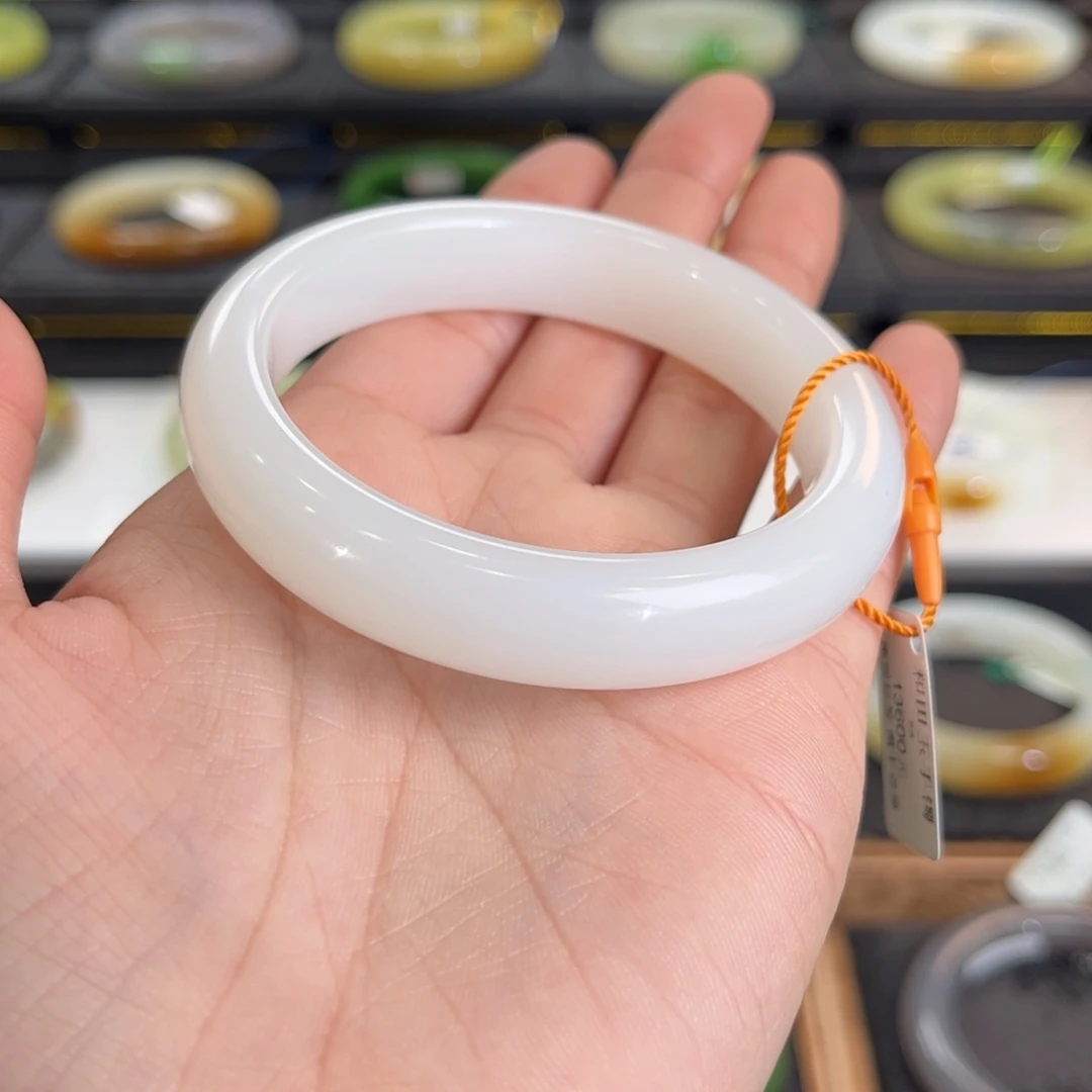 和田玉未镶嵌手镯羊脂白玉 毕业强推