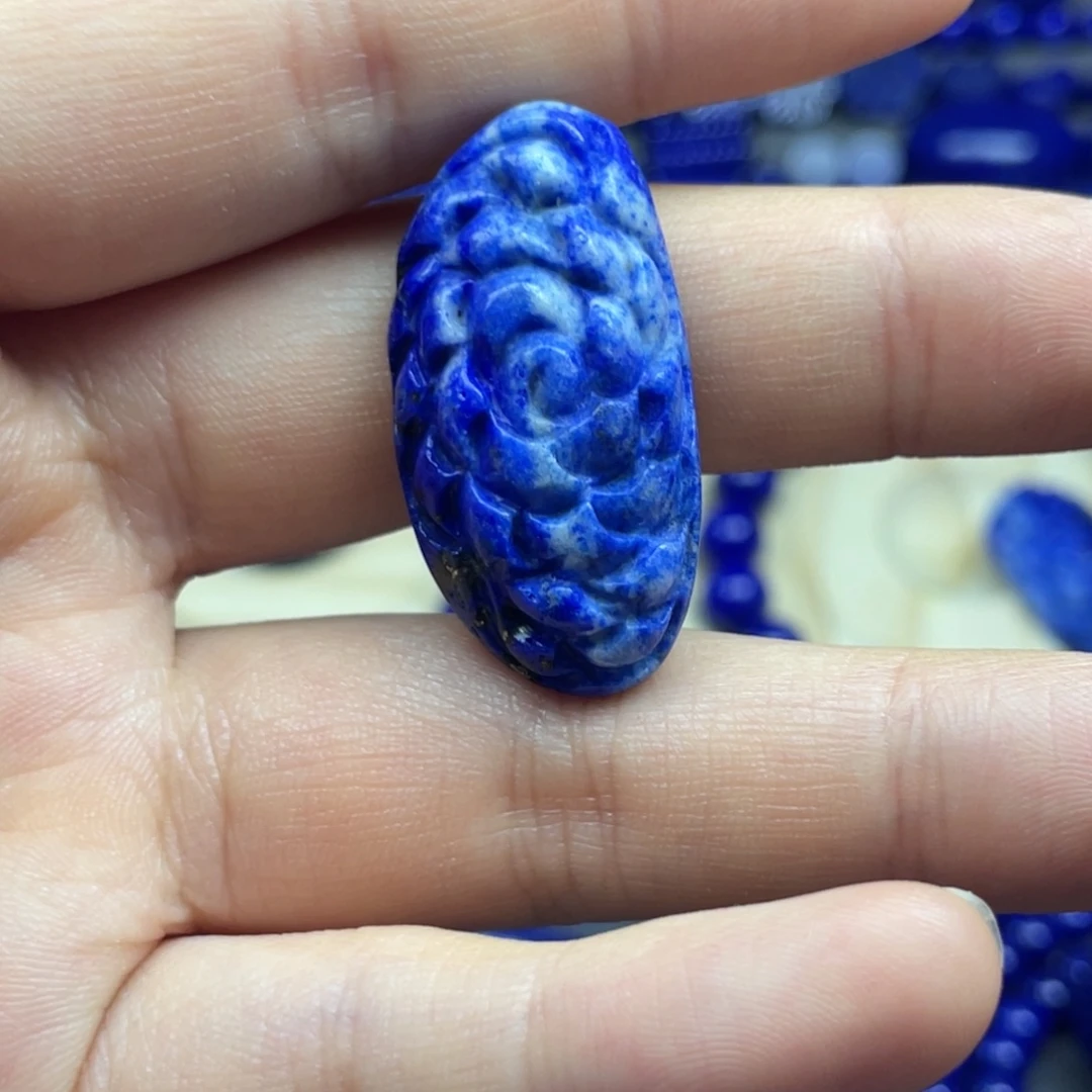 青金石未镶嵌花花吊坠