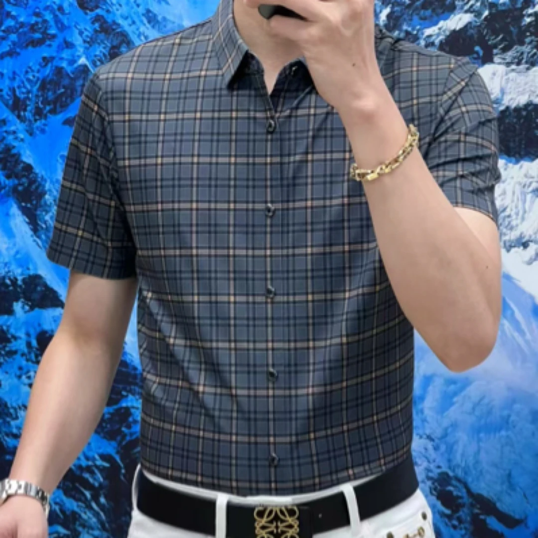 2025夏季男士短袖衬衫休闲商务抗皱免烫格子上衣