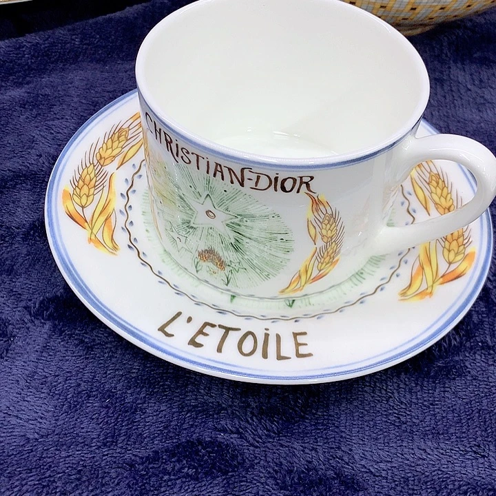 瓷片咖啡☕️？！？咖啡