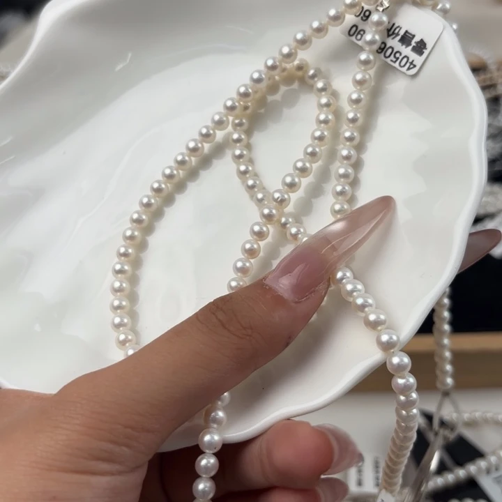 颈饰未镶嵌淡水珍珠