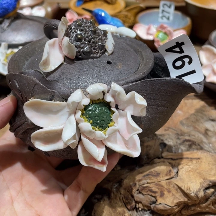 手工制作陶瓷茶具青蛙