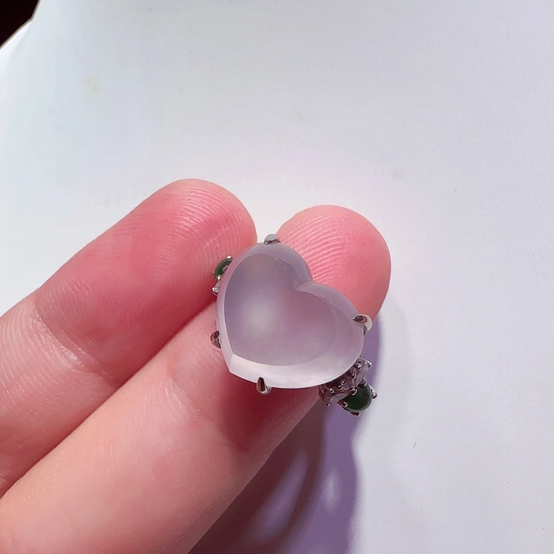 翡翠18K金镶嵌戒指戒指