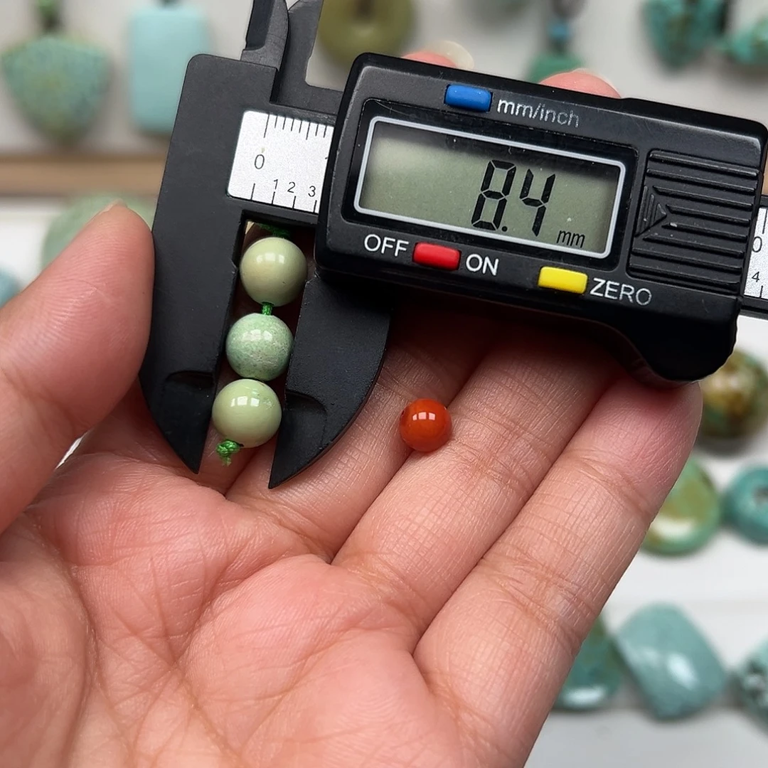 南红玛瑙未镶嵌珠宝奇石