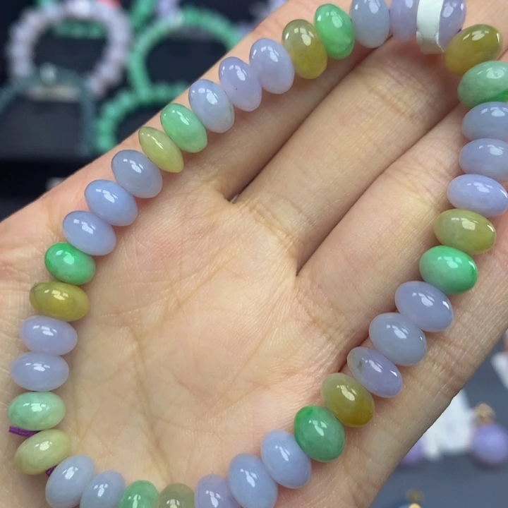 翡翠手链未镶嵌翡翠