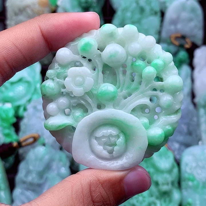 翡翠未镶嵌吊坠(不含链)