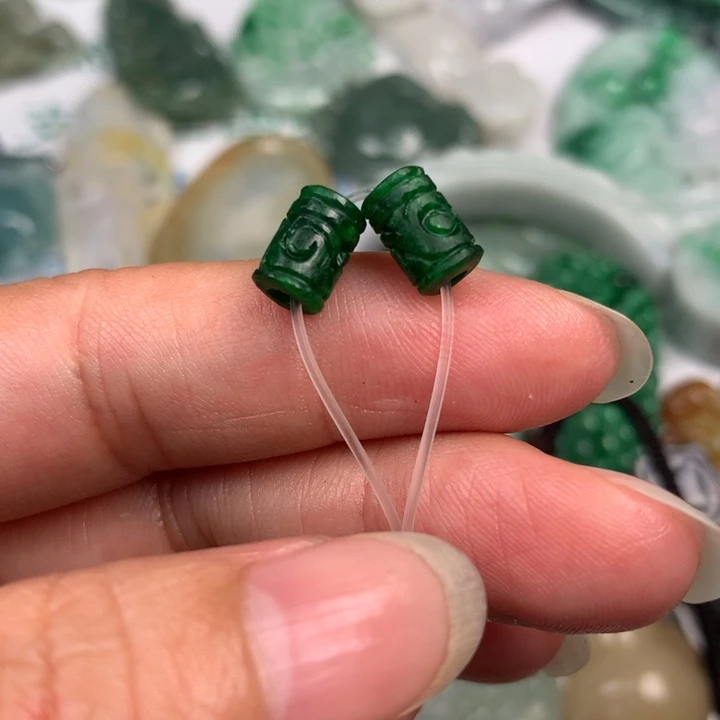 未镶嵌定制翡翠翡翠