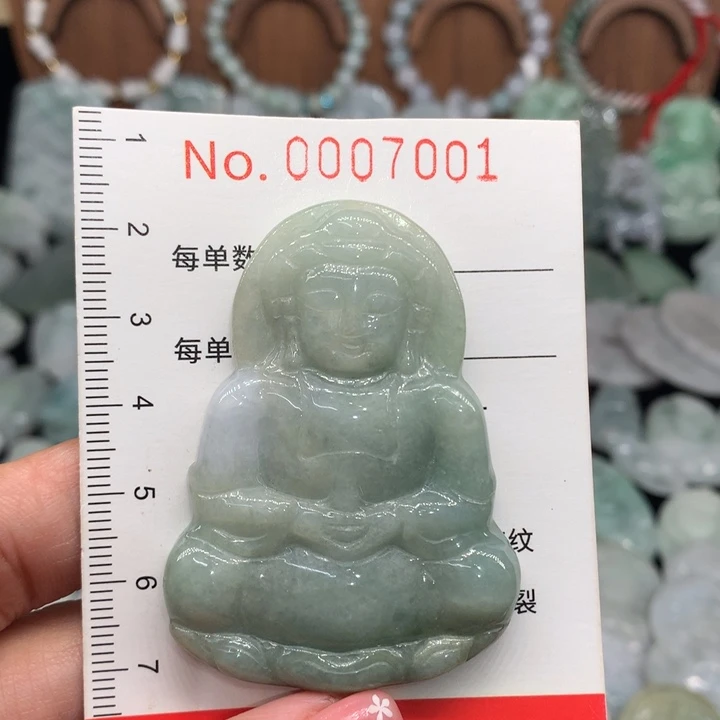 翡翠未镶嵌颈饰11