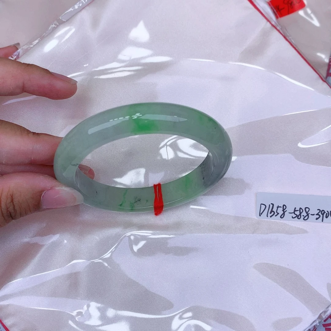 未镶嵌手镯翡翠缅甸翡翠