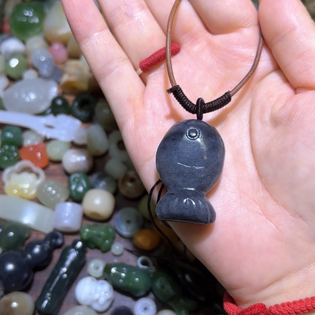 和田玉未镶嵌珠宝半成品