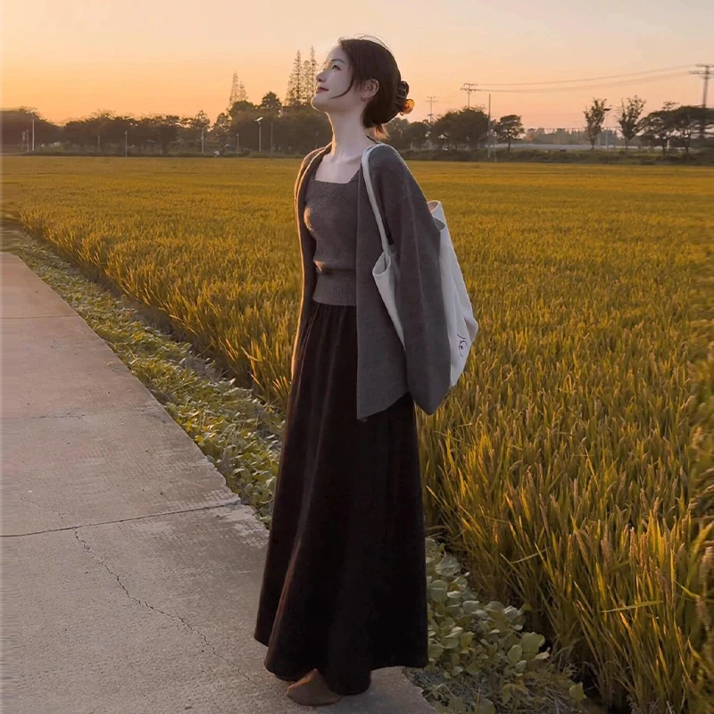 高级感毛衣针织连衣裙子女2025新款秋冬季韩系温柔穿搭配一整套装