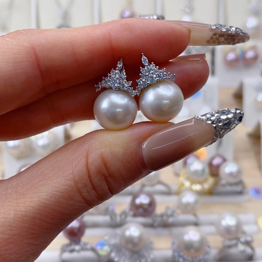 淡水珍珠耳饰合金