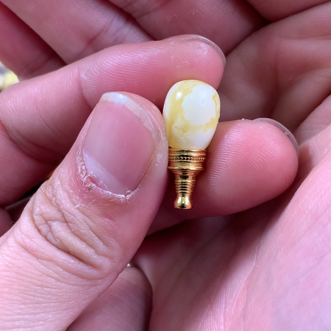 琥珀裸石未镶嵌?*l三通