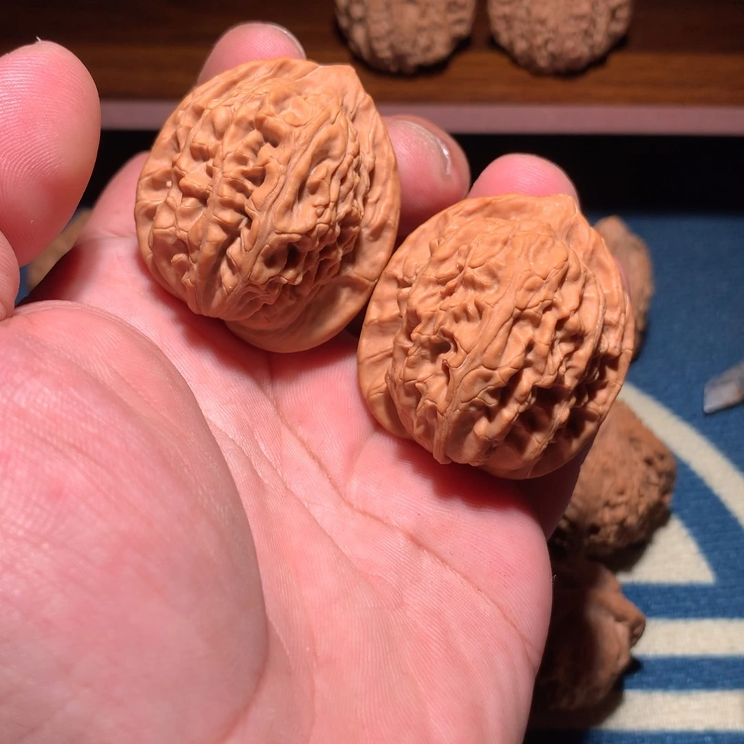 文玩核桃吊坠龙门柱