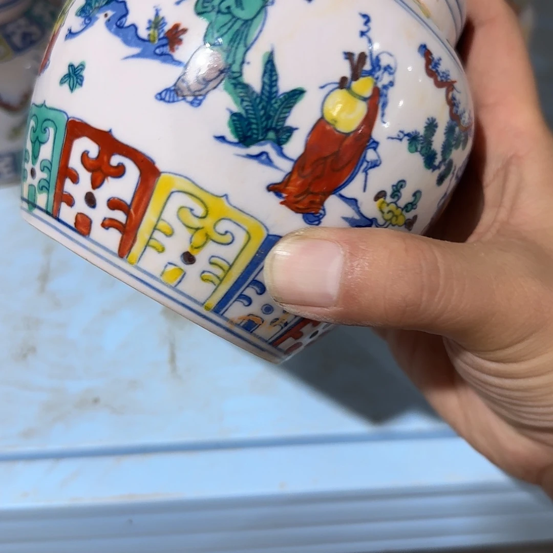 瓷片摆件等物品等都会自动消失