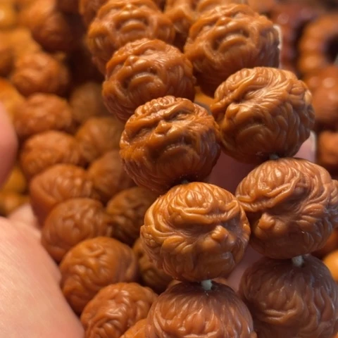 手串猴头核桃?****⁰舞台