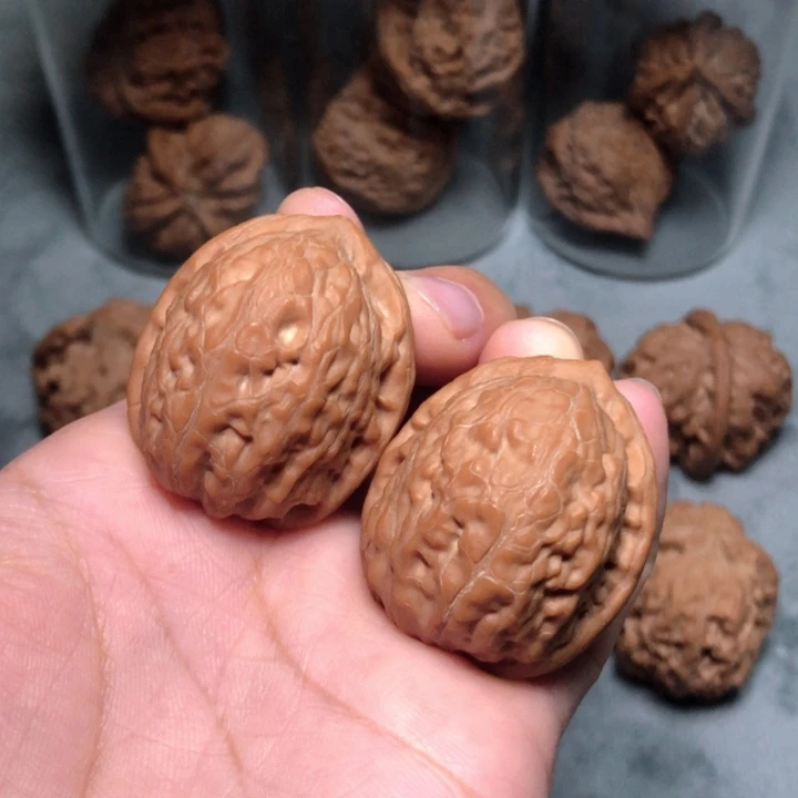 文玩核桃把件35.5舍利