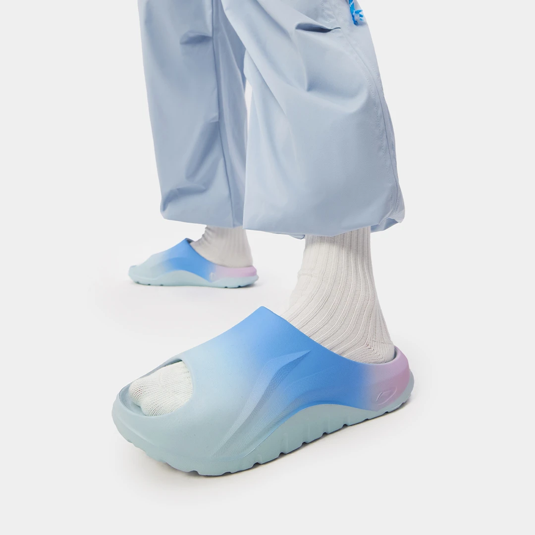 李宁拖鞋x英雄联盟联名系列SOFTCLAP男女同款潮流键盘拖鞋AGAV003