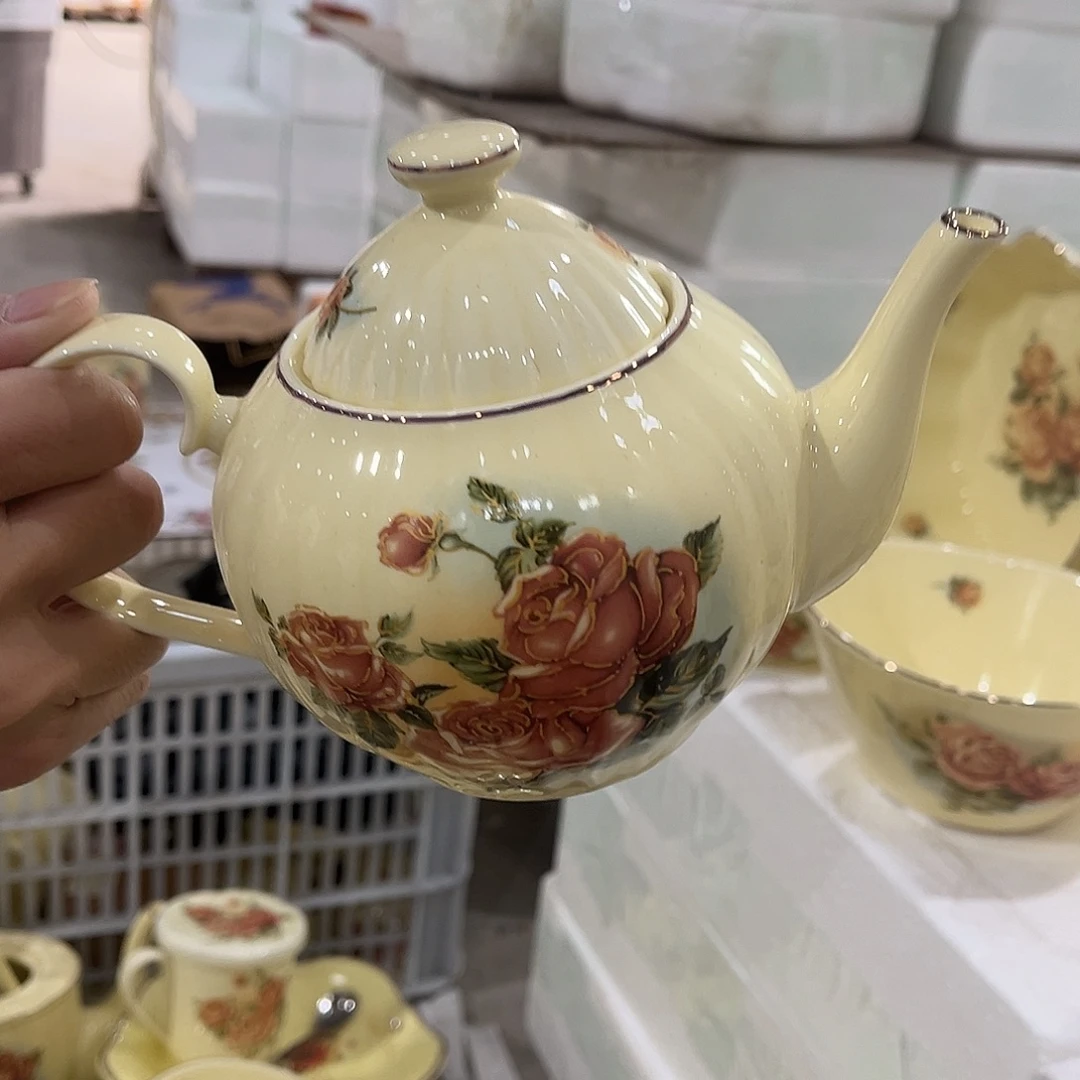 星博陶瓷有限公司