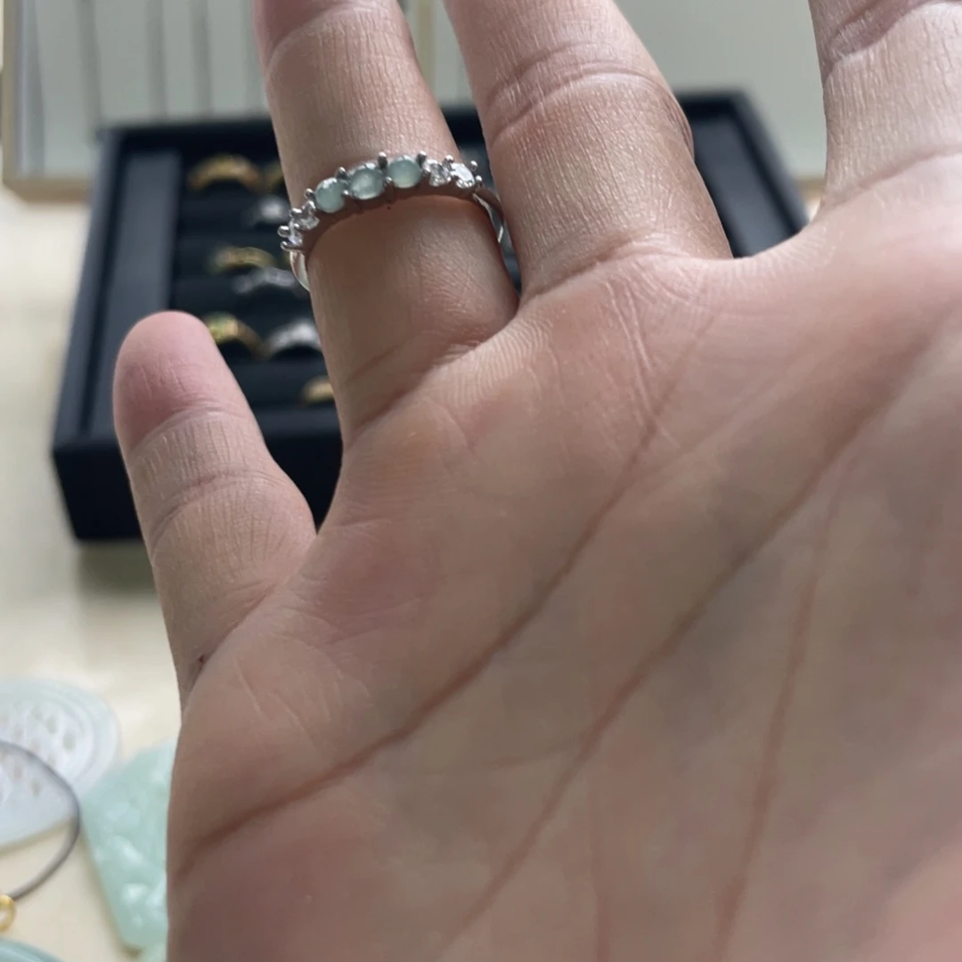 翡翠未镶嵌颈饰14