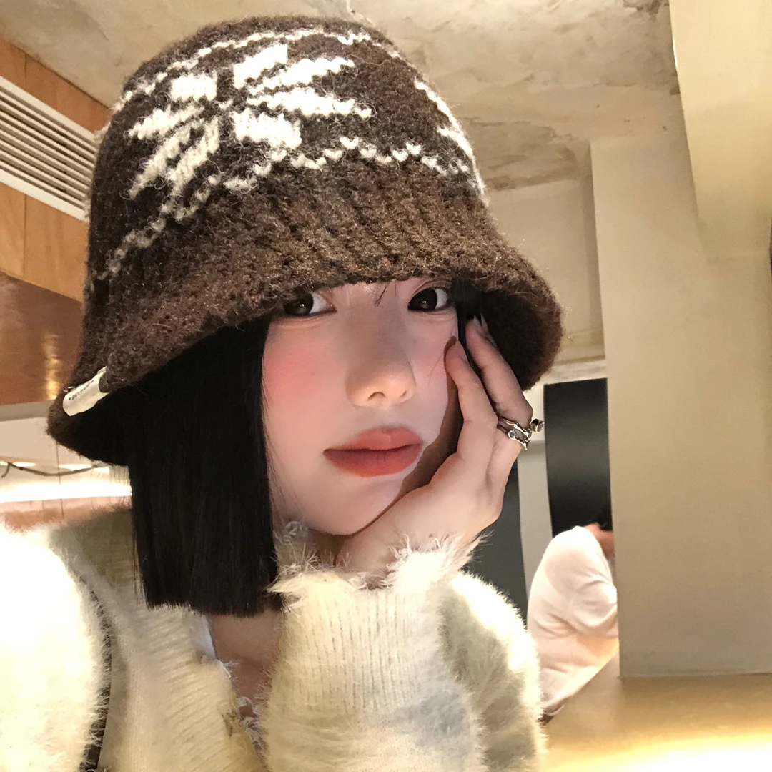 费尔岛咖色雪花针织渔夫帽女秋冬季保暖显脸小毛线帽子大头围盆帽