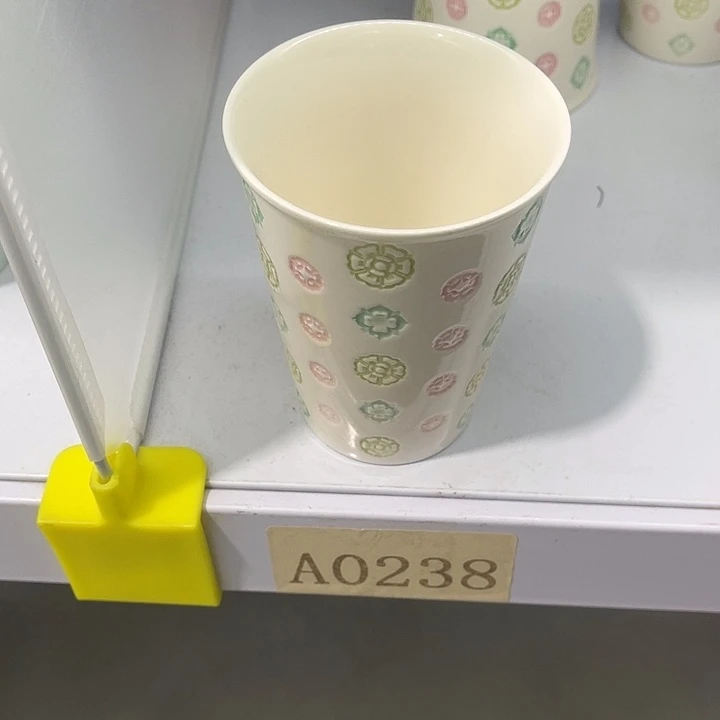 福利待遇多多哦哦哦