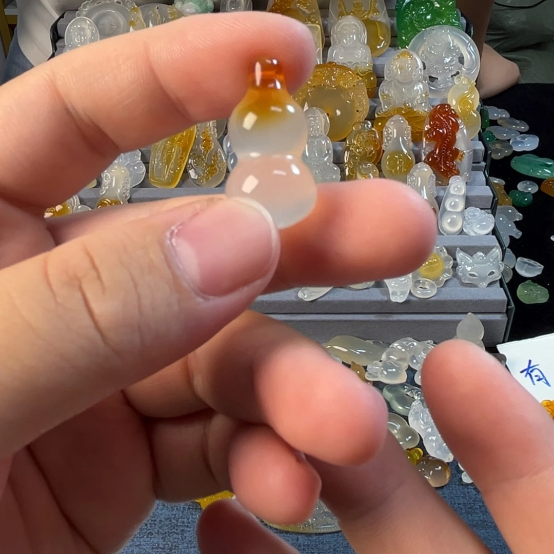 玛瑙/玉髓未镶嵌颈饰