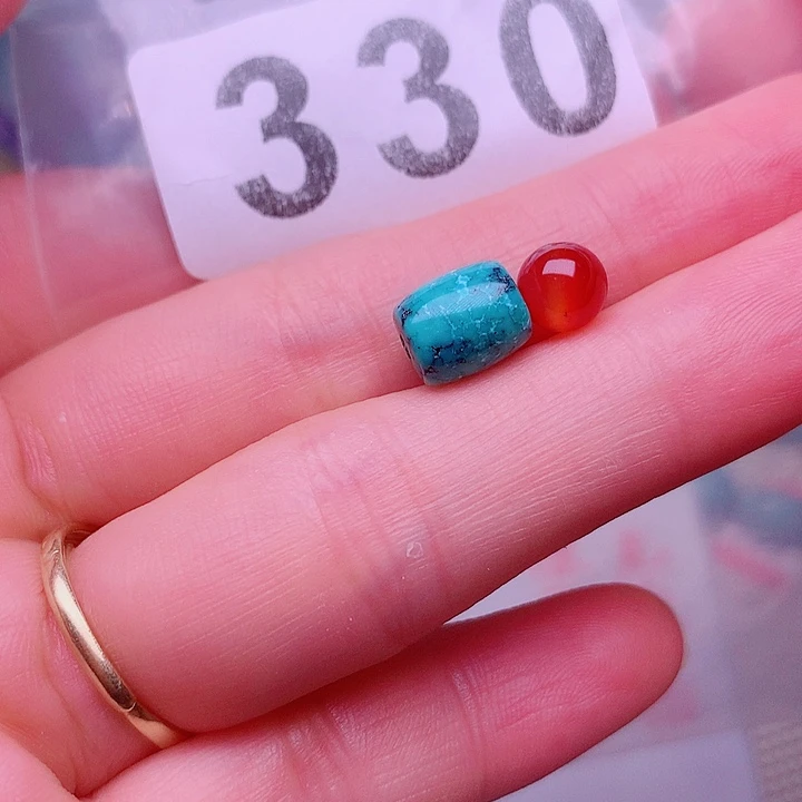 南红玛瑙未镶嵌珠宝奇石