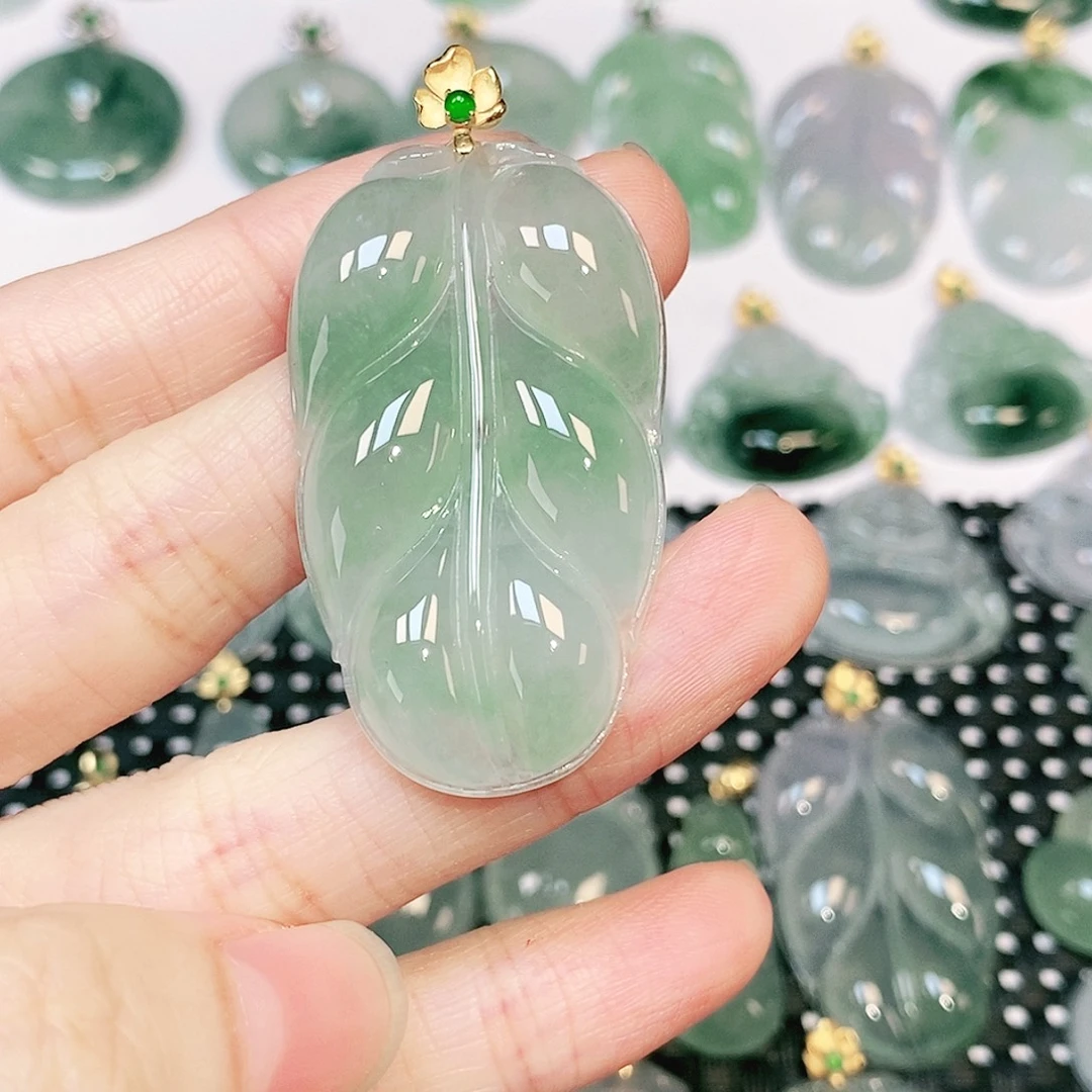 翡翠18K金镶嵌吊坠(不含链)