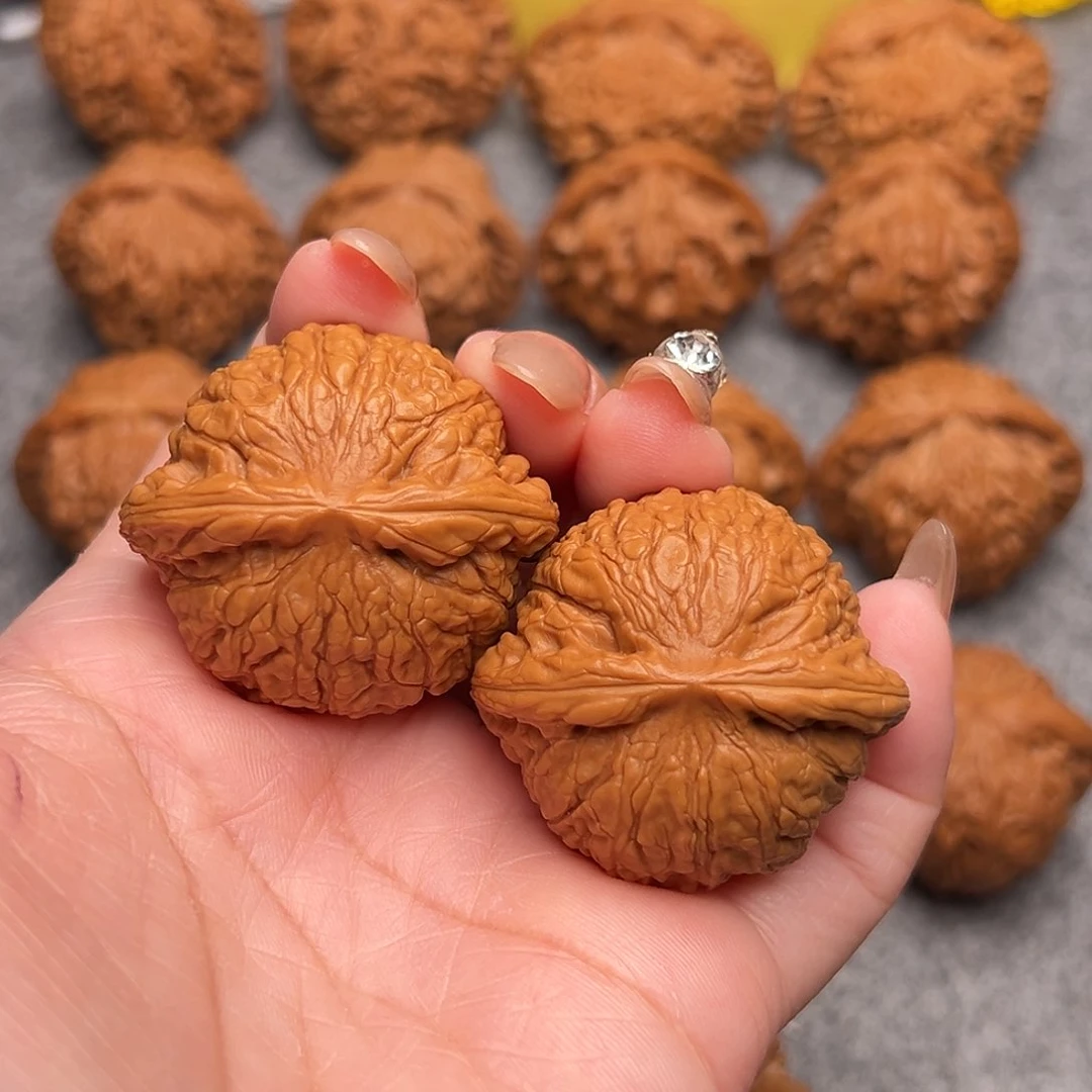 把件文玩核桃精品粗棱满肉乾隆磨40全品毕业款