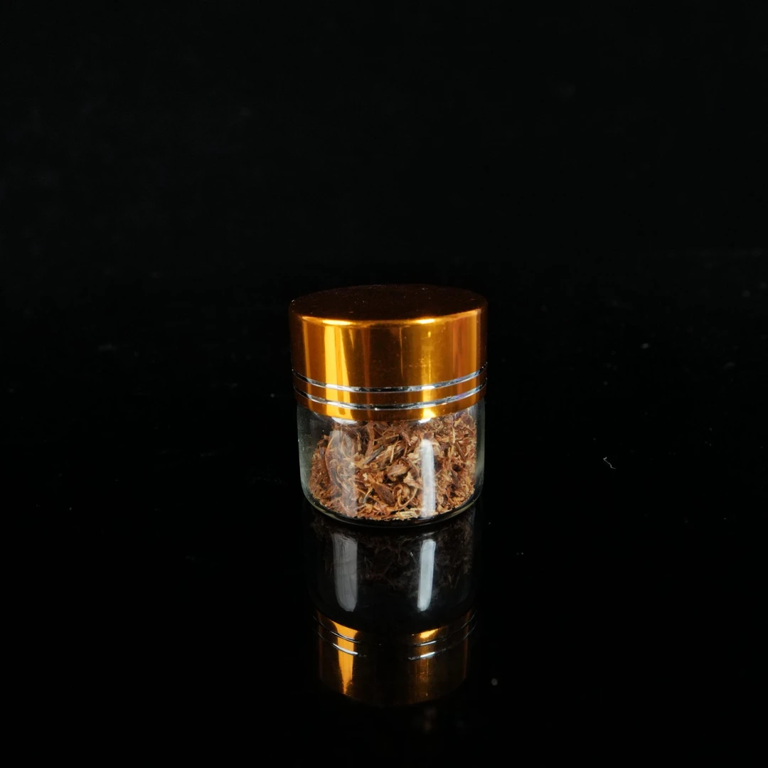 B7658 越南芽庄白奇楠沉水刮丝料 / 0.6g