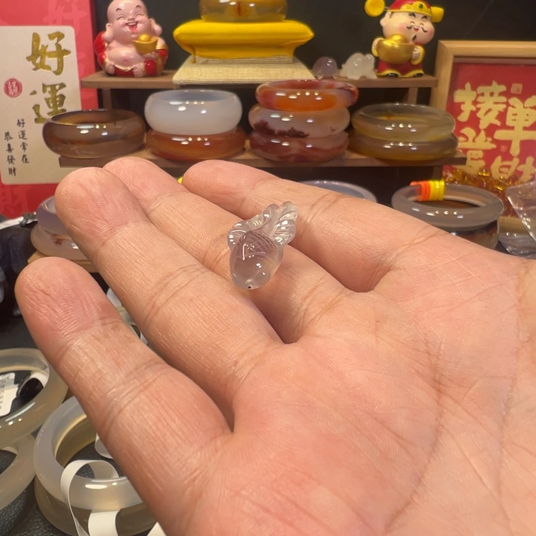 玛瑙/玉髓手镯未镶嵌内****石