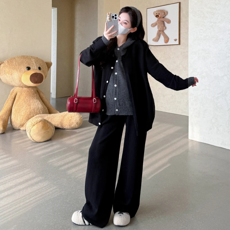 孕妇装2025秋冬假两件撞色连帽毛衣气质针织衫时尚宽松阔腿裤套装