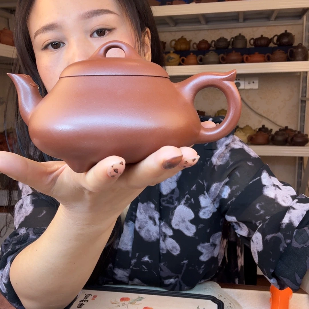 茶壶紫砂精工制作微暇