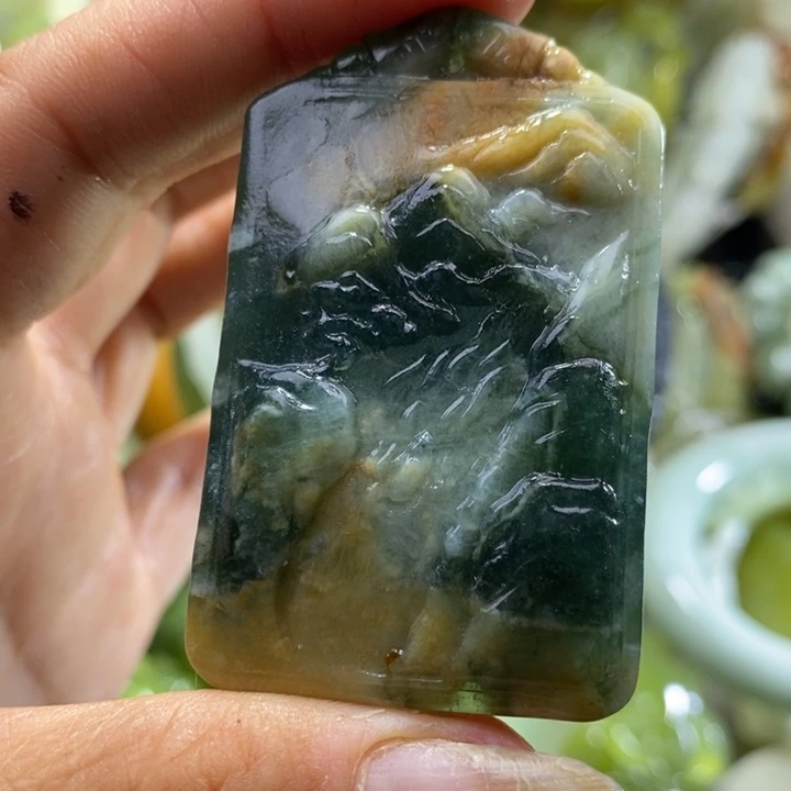 岫玉未镶嵌岫玉吊坠