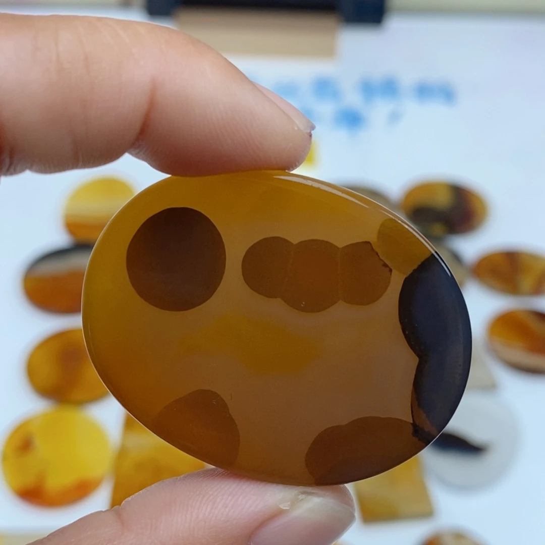 玛瑙/玉髓未镶嵌珠宝半成品